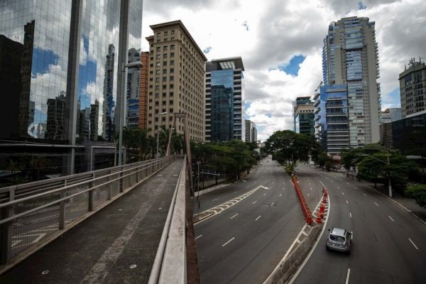 Las calles vacías de Sao Paulo a causa de la cuarentena.